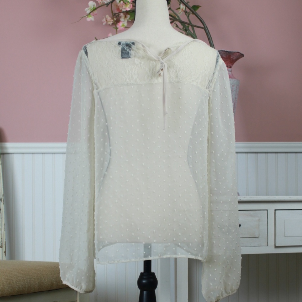 Miss Chievous - Picture 3 of 3